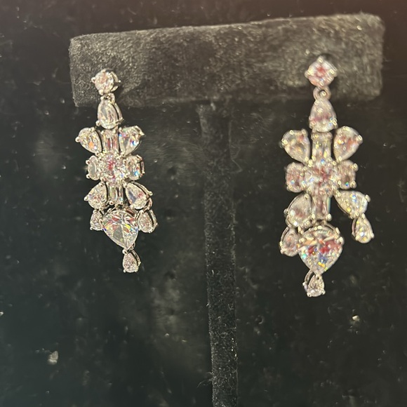 Exquisite Cubic Zirconia Wedding Earrings-Boutique - Picture 5 of 12